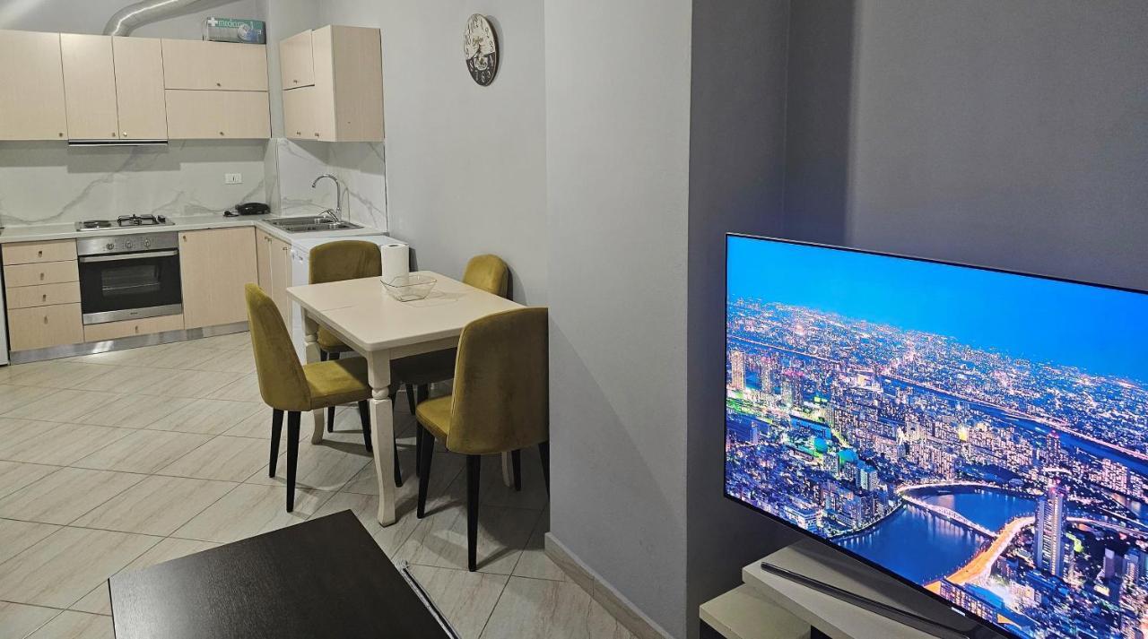 Pleasing Place With Free Parking On Site In Tirana Komuna E Parisit Eksteriør bilde